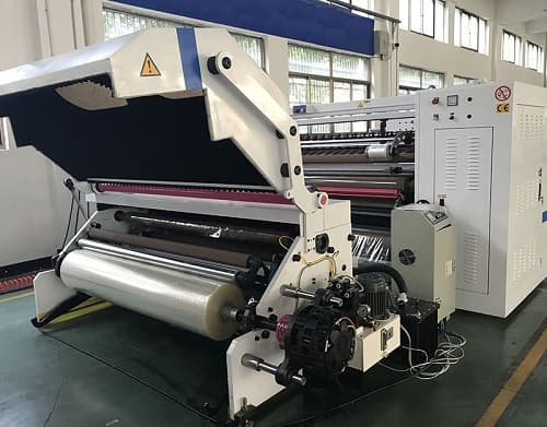 FULL_AUTOMATIC FOUR_SHAFT EXCHANGE ADHESIVE TAPE CUTTING MAC